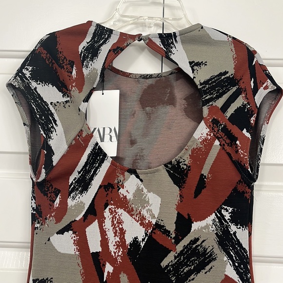 Zara NWT Abstract Print Midi Dress Size M - Picture 5 of 10